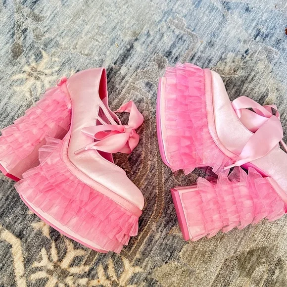 New in box Dolls Kill x SugarThrillz Pink Satin Ruffle Platform Heels - Picture 9 of 10